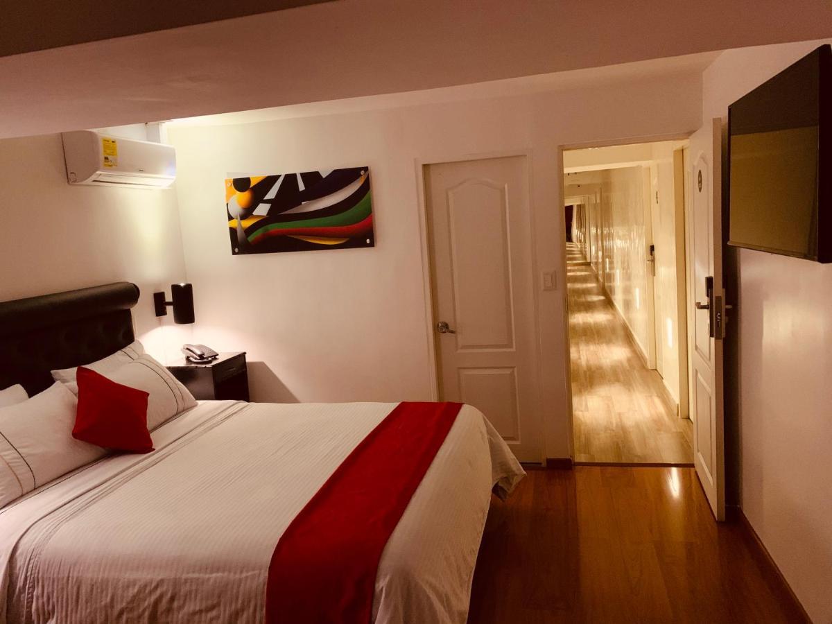 Hotel Veler Restaurante Меделин Екстериор снимка