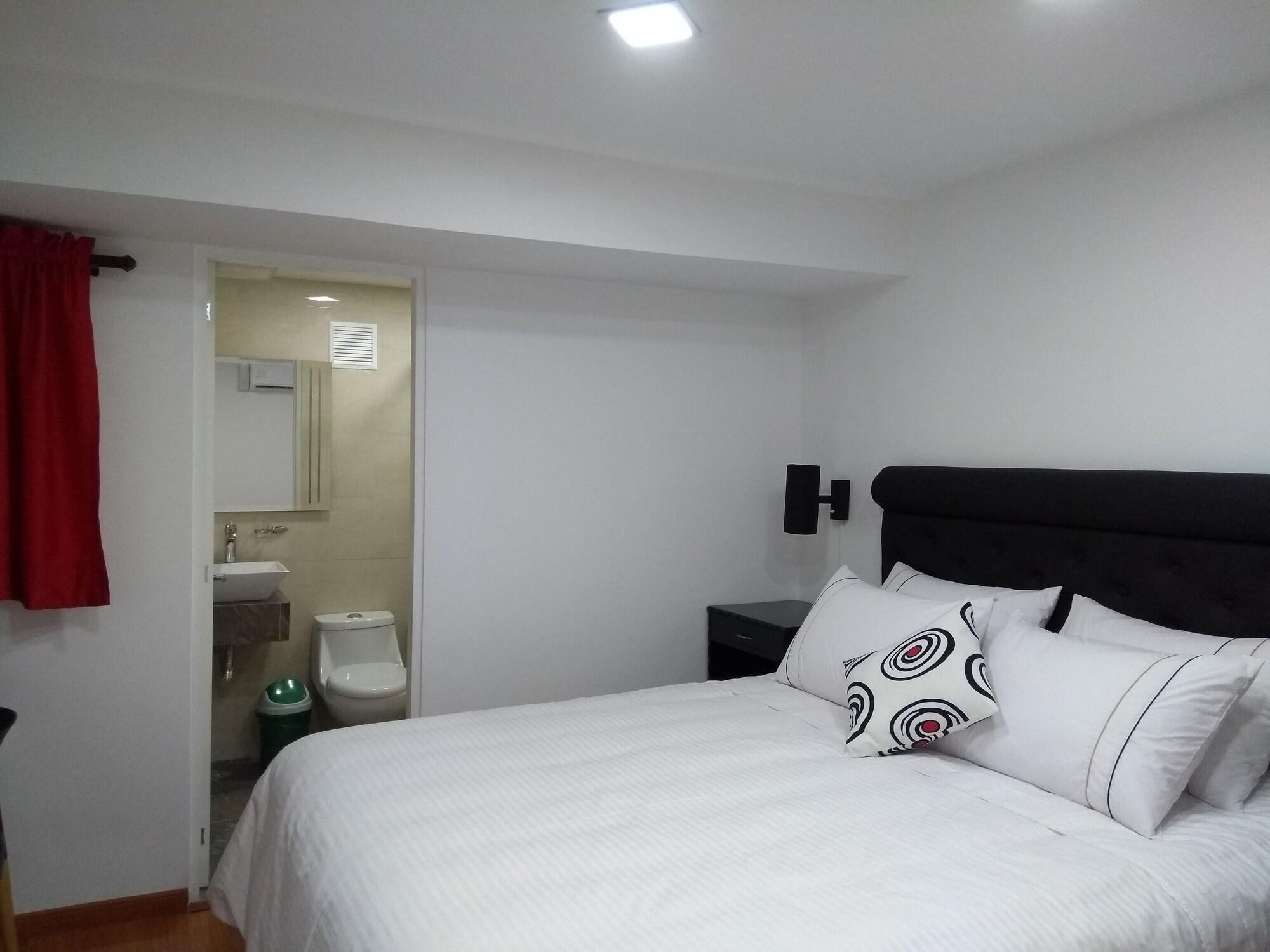 Hotel Veler Restaurante Меделин Екстериор снимка