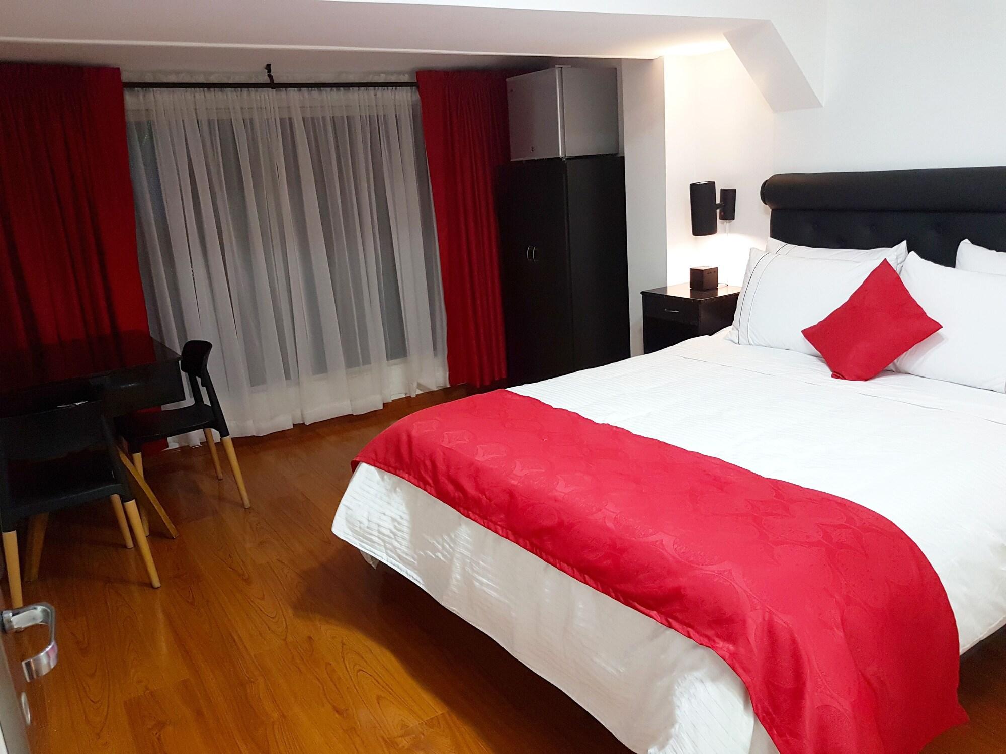 Hotel Veler Restaurante Меделин Екстериор снимка