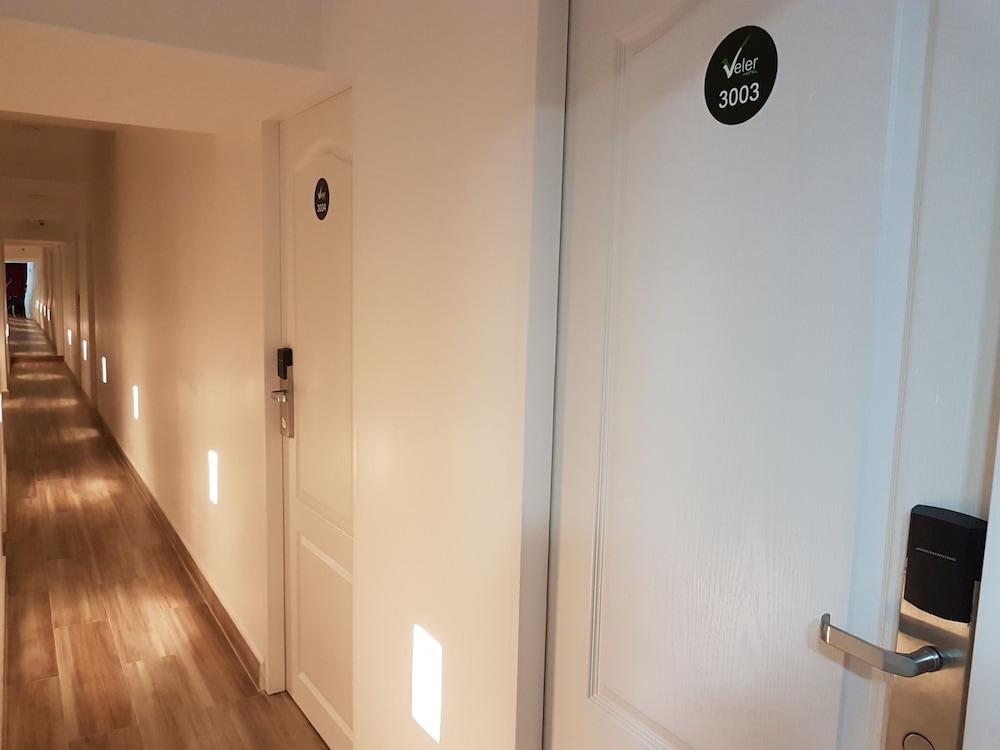Hotel Veler Restaurante Меделин Екстериор снимка