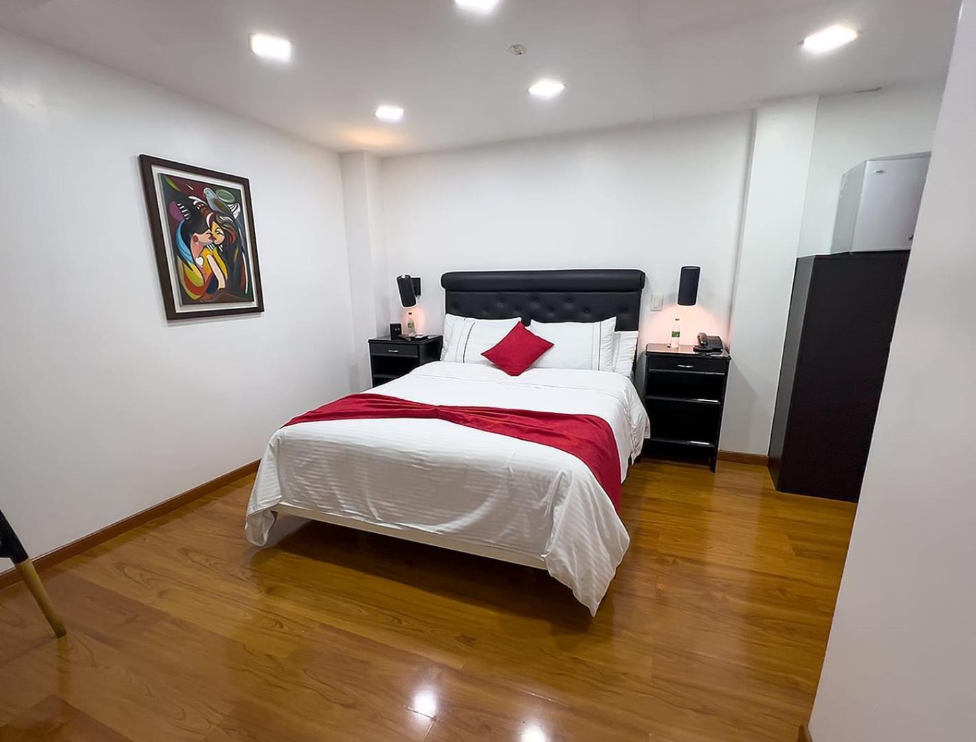 Hotel Veler Restaurante Меделин Екстериор снимка