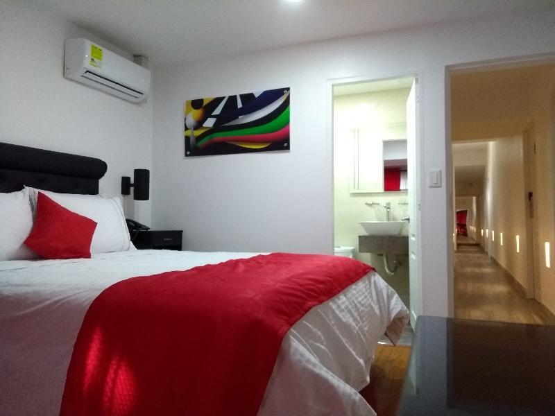 Hotel Veler Restaurante Меделин Екстериор снимка