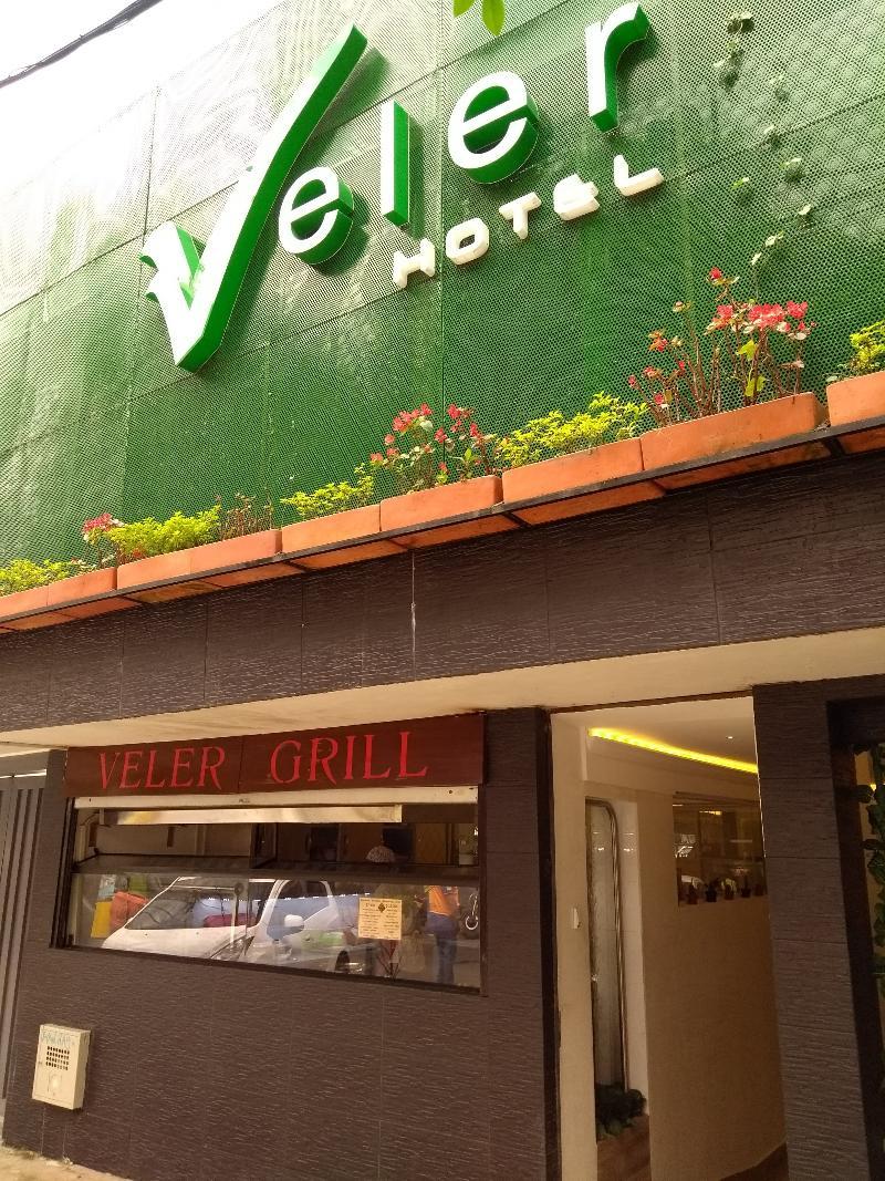 Hotel Veler Restaurante Меделин Екстериор снимка